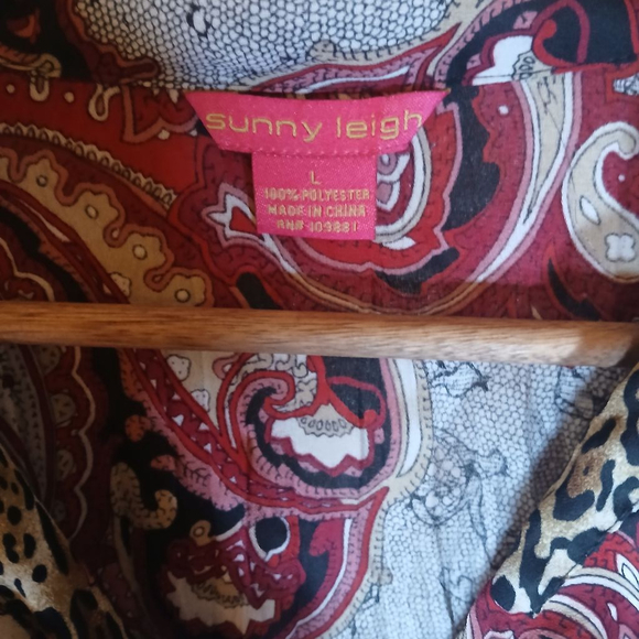 Sunny Leigh Womens Blouse Red & Cheetah Print Size Large Sheer Casual Boho Vibes - Picture 6 of 7